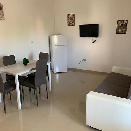 Il Canaletto Apartments Porto Cesareo Exterior photo