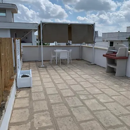 Il Canaletto Apartments Porto Cesareo Exterior photo